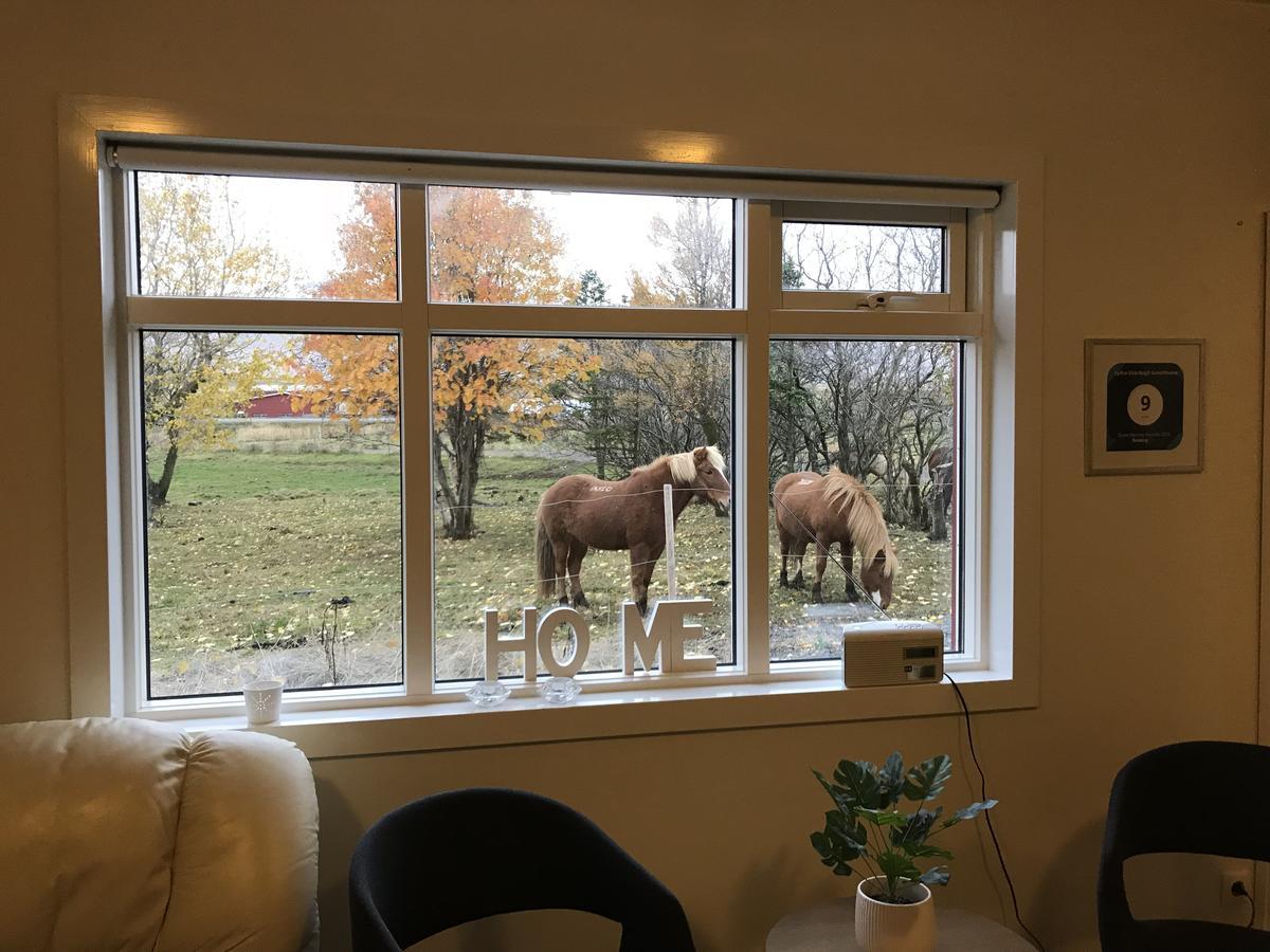 Sythra-Skoerthugil Guesthouse ヴァーマリッド エクステリア 写真